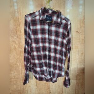 American Eagle Outfitters Red and Black Plaid Button Down Shirt